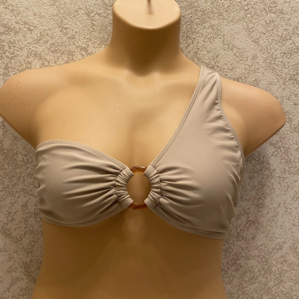 SHEIN One-Shoulder Beige Bikini Top with Ring Detail